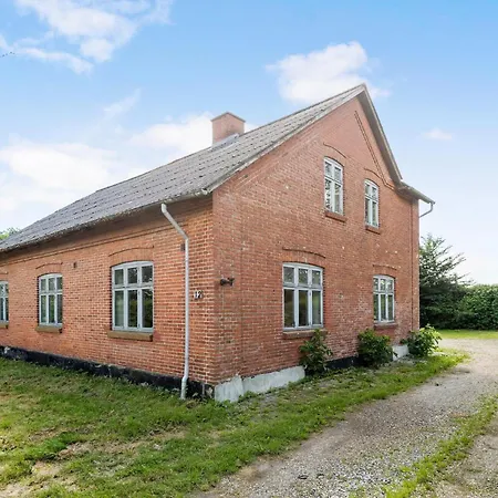 Holiday home Gorgeous In With House A Panoramic View